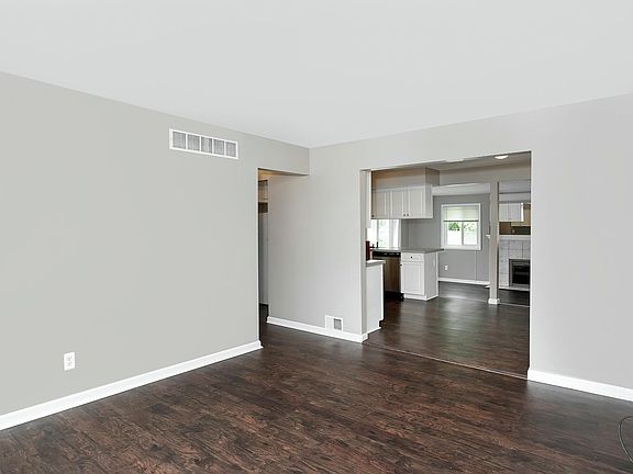 3rd image of 14770 Borgman Ave