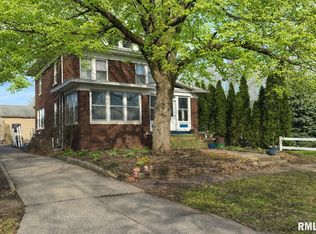 406 S A St, Monmouth, IL