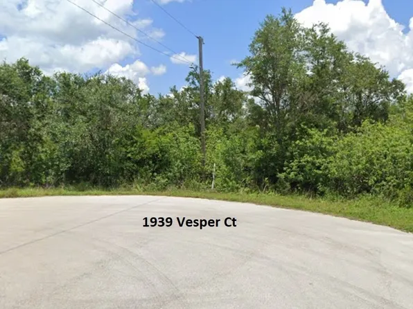 1939 Vesper Ct, Lehigh Acres, FL 33972