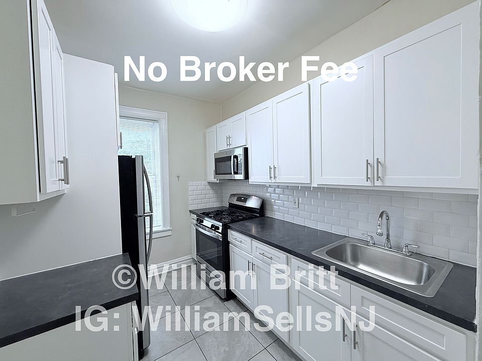 1st image of 115-117 Fairview Ave #39