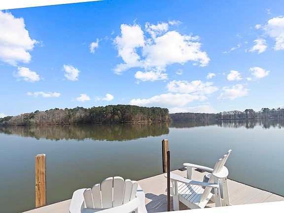 3rd image of 1060 Ridge Grove Ct