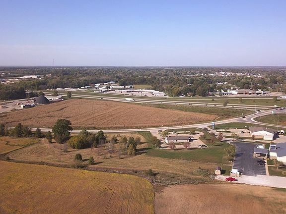 3rd image of 11 Highway 11