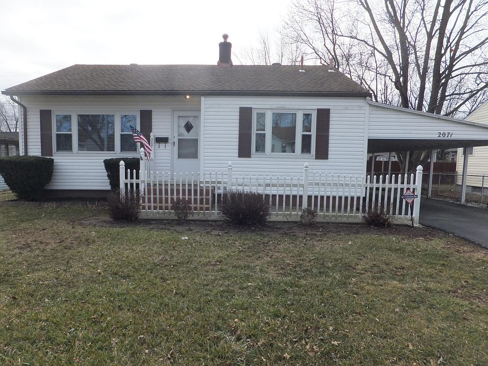 1st image of 2071 Belcher Dr
