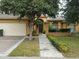 108 Watson Lake Dr, Laredo, TX 78041