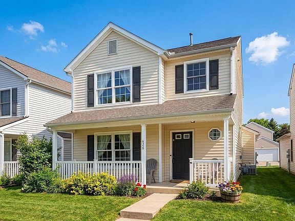 2nd image of 628 Penn St #67