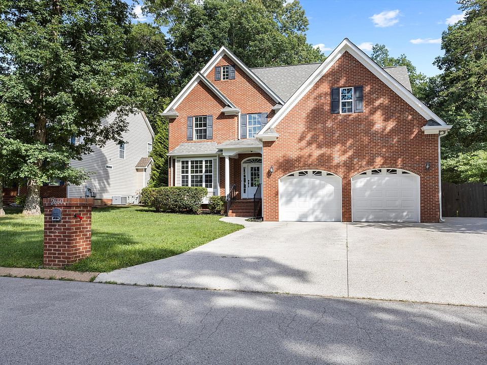 1st image of 2660 Eagle Creek Way