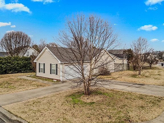 5th image of 1521 Carrick Dr