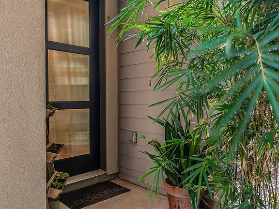 Enter through the modern 3 panel door into your beautiful new home.