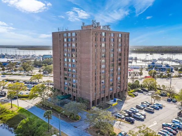 14 Lockwood Dr APT 5B, Charleston, SC 29401