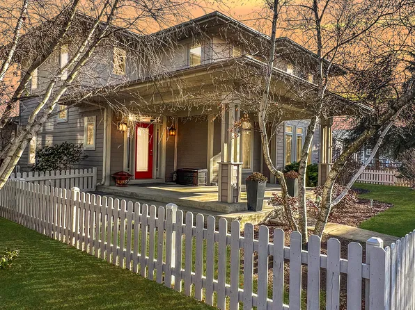 1423 Turks Cap Rd, Grayslake, IL 60030