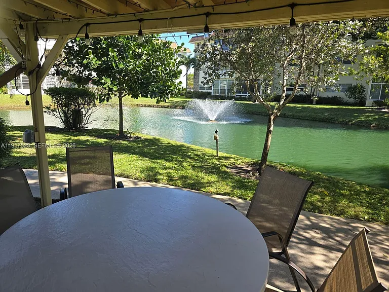5151 W Oakland Park Blvd #303 — Photo 35