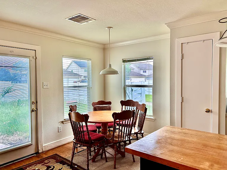 20839 Settlers Lake Cir N — Photo 28