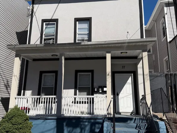 37 12th Ave Floor 3, Paterson, NJ 07501