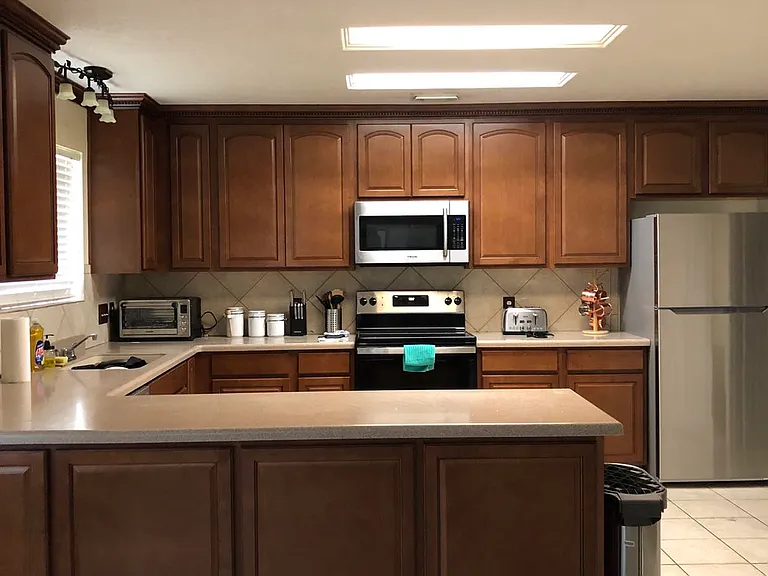 2527 Liza Ct — Photo 10