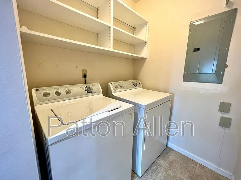 494 Windswept Dr — Photo 16