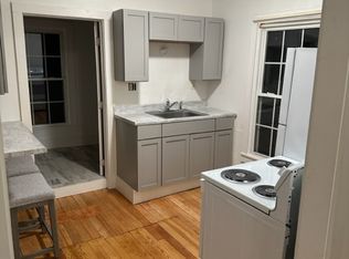 281 Main St #A, Warren, ME 04864