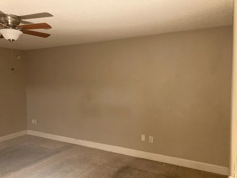 11340 Rustic Green Ct — Photo 38