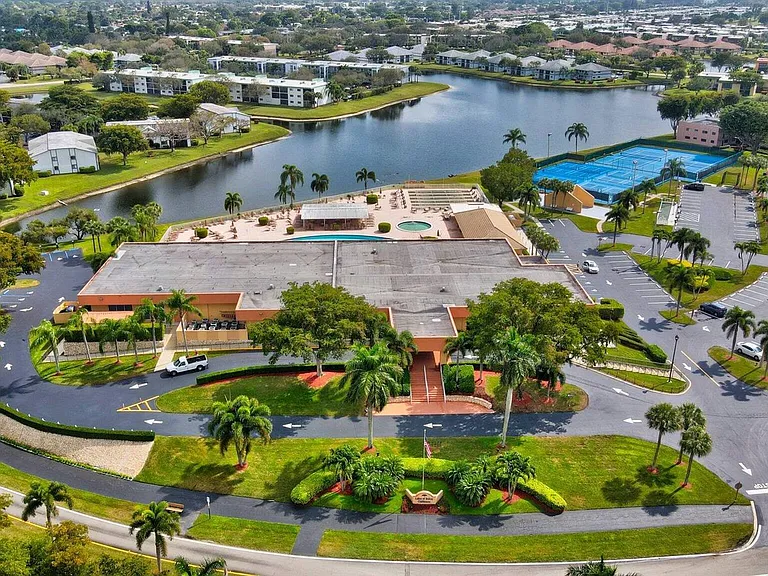 15234 Lakes Of Delray Blvd #276 — Photo 46