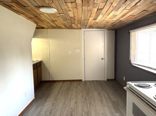 516 W Wescott Ave