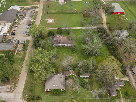 4th image of 306 Ramsey St
