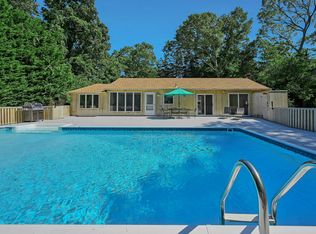 88 Rutland Rd, East Hampton, NY 11937