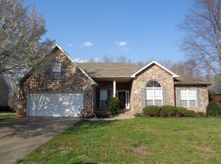 1923 Turfland Dr, Murfreesboro, TN 37127