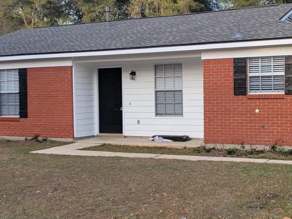 2056 Mesa Dr, Semmes, AL 36575