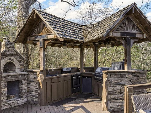 4th image of 788 Norris Rd