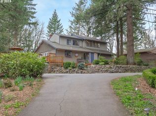 2770 Wembley Park Rd, Lake Oswego, OR 97034