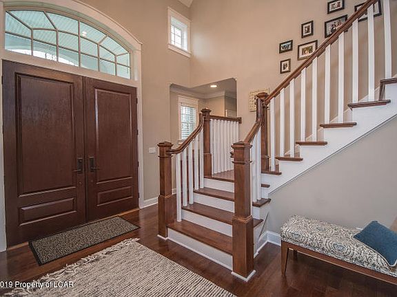 2nd image of 127 Rock Ridge Dr