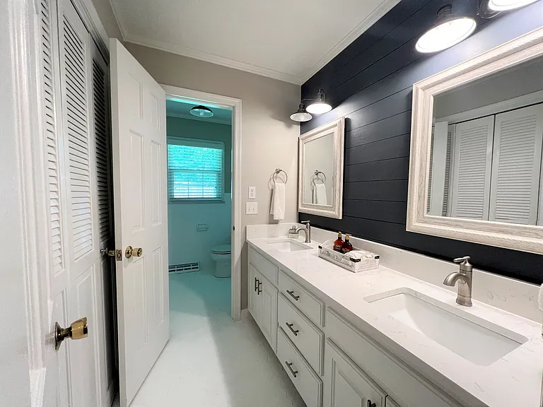 928 Brentwood Dr — Photo 9