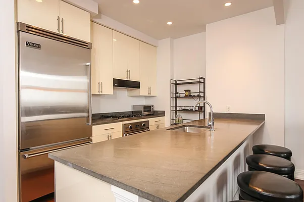 Sold by Fillmore | media 27