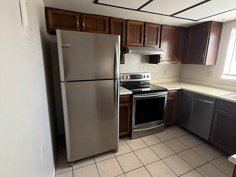 8225 N Central Ave #33 — Photo 18