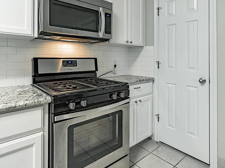 6007 Fairway St #C — Photo 12