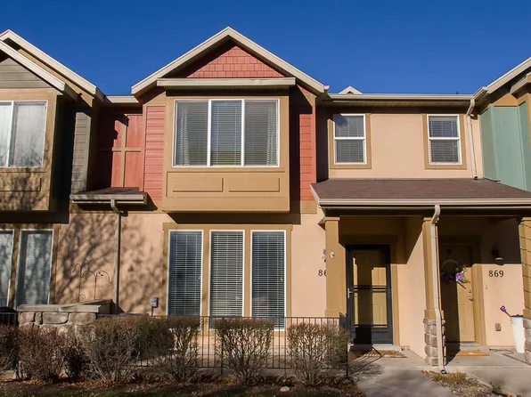 867 N Farmington Xing, Farmington, UT 84025
