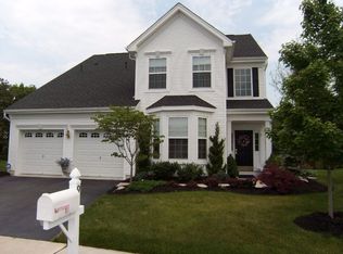 9 Estuary Ct, Barnegat, NJ 08005