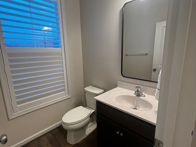2215 Swallowtail Ln — Photo 15