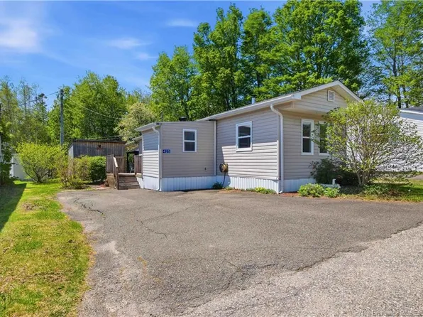 425 Kingsley Rd, Douglas, NB E3G 6B8