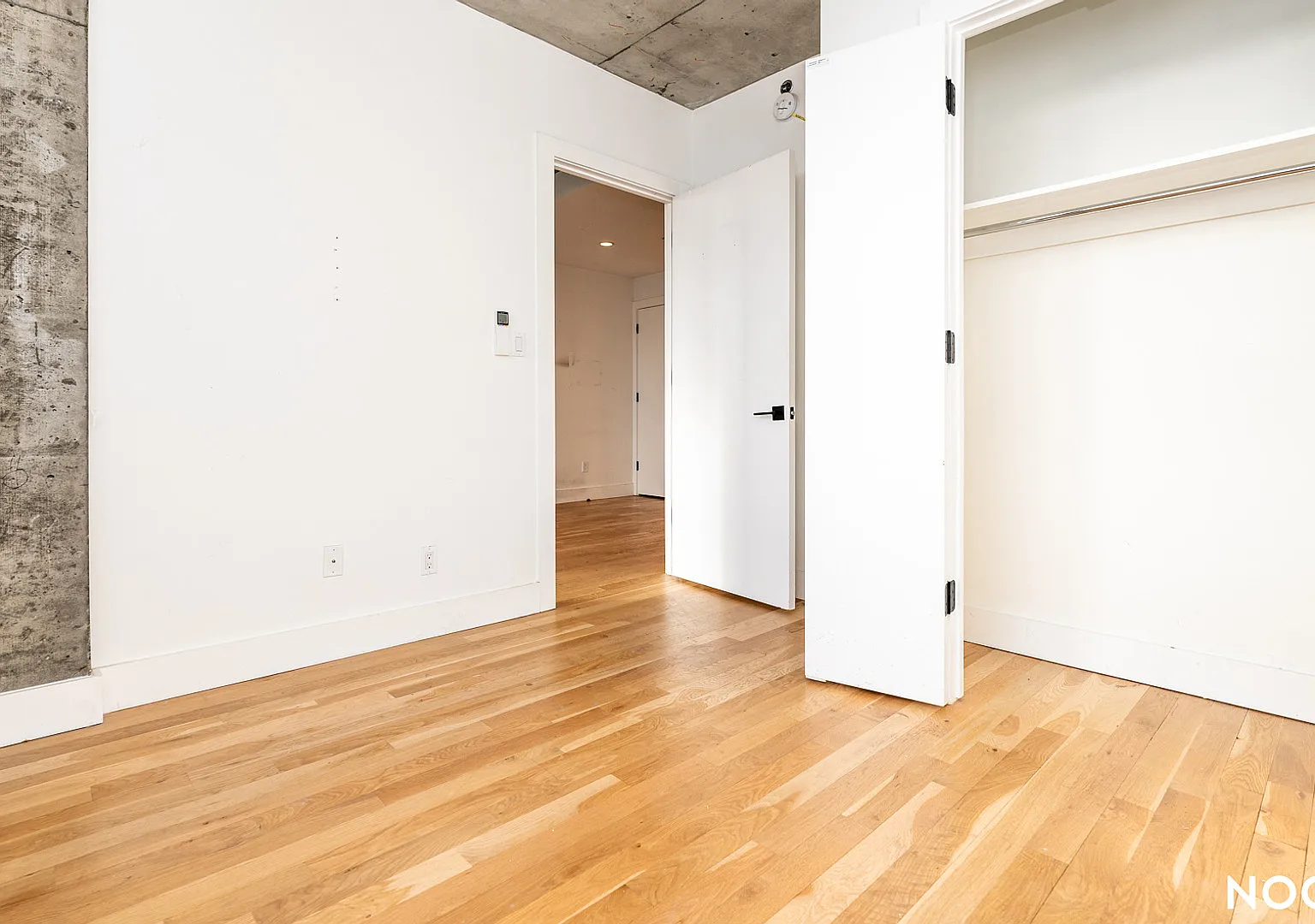 824 East New York Avenue — Photo 3