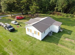 314 Snowden Dr, Hemingway, SC 29554