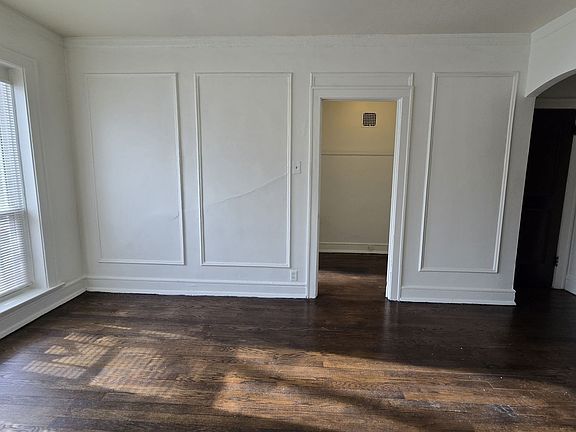 4th image of 4901 N Christiana Ave APT 4