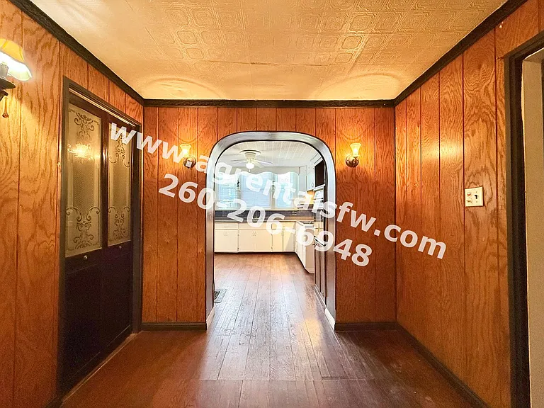 2919 S Harrison St — Photo 11
