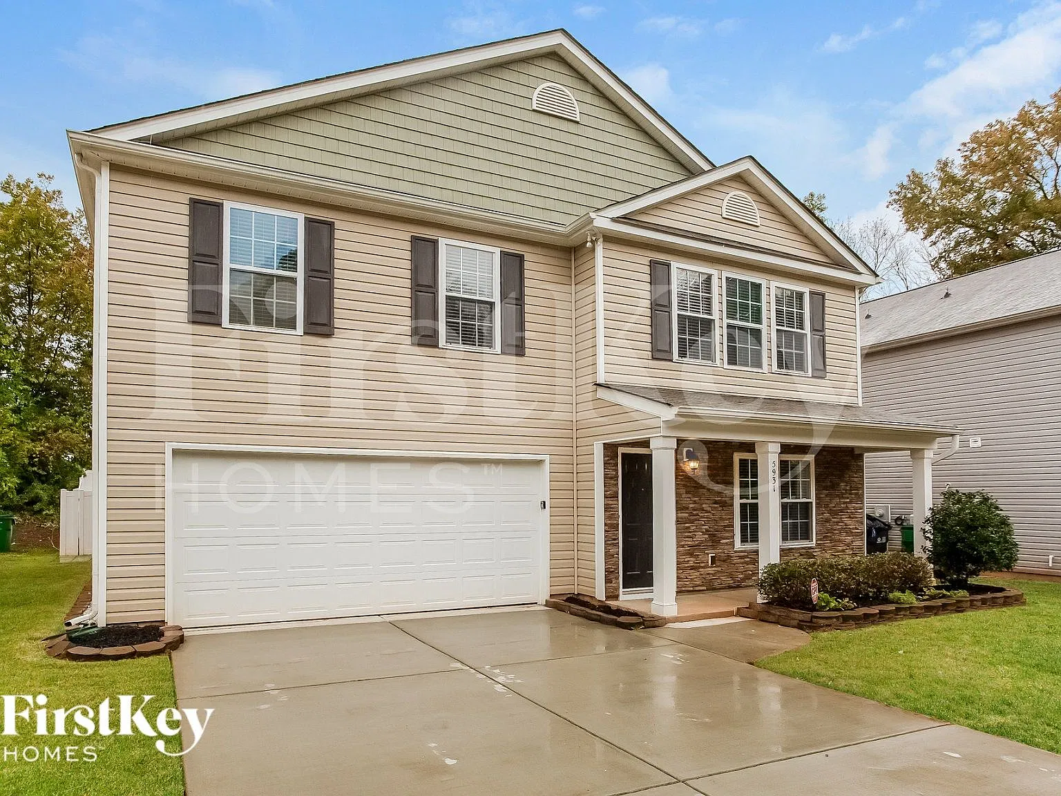 4 bed, 2.5 bath, 2635 sqft, $2,500 — Photo 3