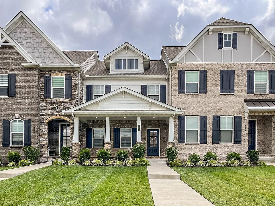 728 Hahn Ct