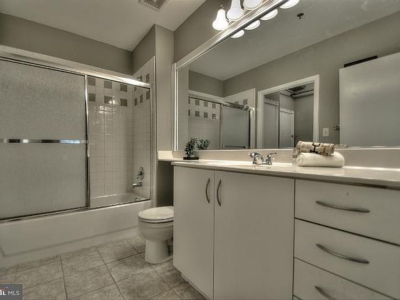 Bath- BR1