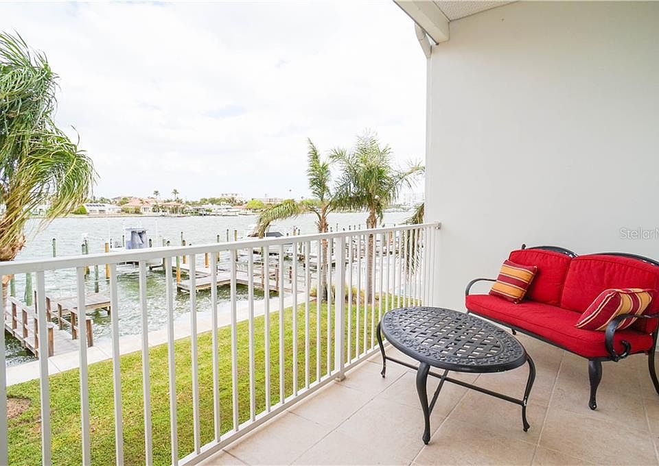 1st image of 130 Brightwater Dr APT 1