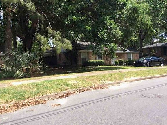 2nd image of 709 Brannan Dr W