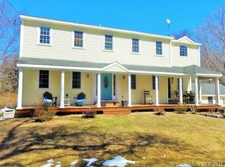 719 Nut Plains Rd, Guilford, CT 06437