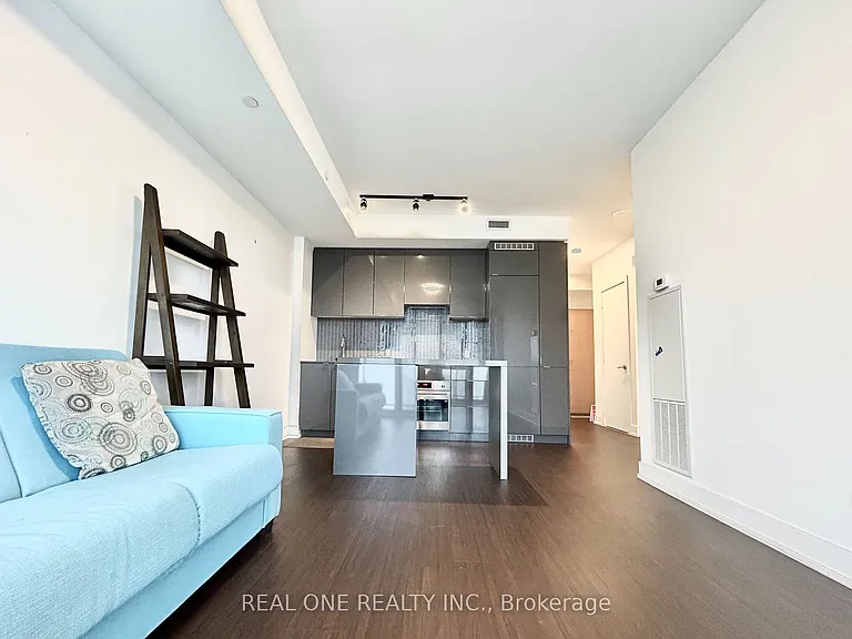 7 Grenville St #3009 — Photo 7