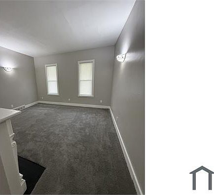 3rd image of 2030 W 81st St